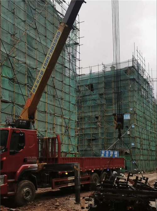 恩平市“慢工细活”—— 吊车的 “微动控制” 技术